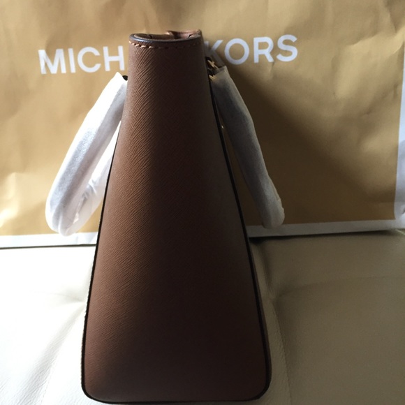 NWT MICHAEL KORS SANDRINE LARGE LUGGAGE TOTE BROWN - Picture 4 of 7